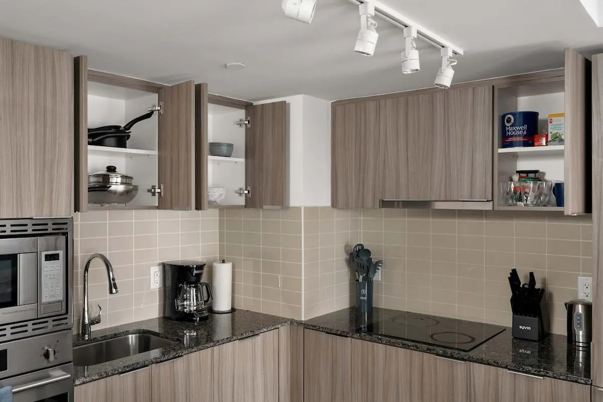 Pleasant 1Br Sofa Bed Close To Uoft 토론토